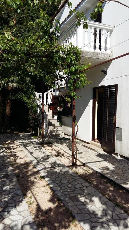 Apartments Karmelic Malinska Dış mekan fotoğraf