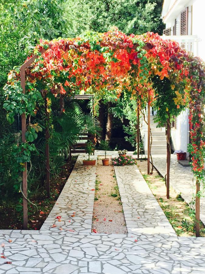 Apartments Karmelic Malinska Dış mekan fotoğraf