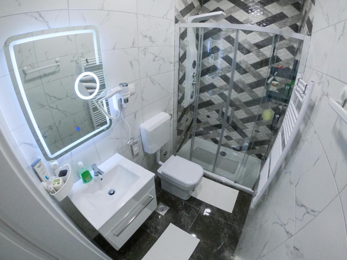 Apartments Karmelic Malinska Dış mekan fotoğraf